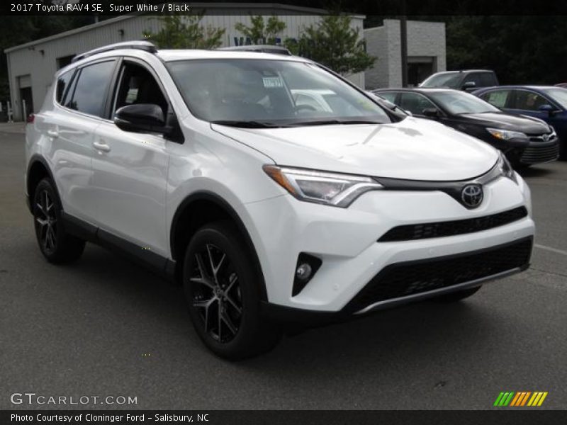 Super White / Black 2017 Toyota RAV4 SE