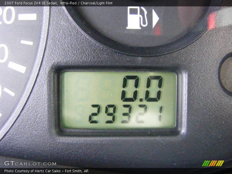 Infra-Red / Charcoal/Light Flint 2007 Ford Focus ZX4 SE Sedan