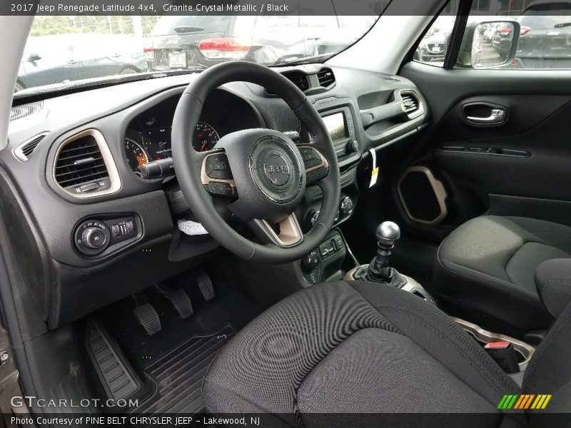 Granite Crystal Metallic / Black 2017 Jeep Renegade Latitude 4x4