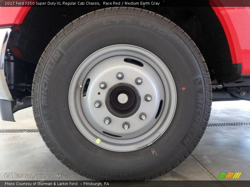 Race Red / Medium Earth Gray 2017 Ford F350 Super Duty XL Regular Cab Chassis