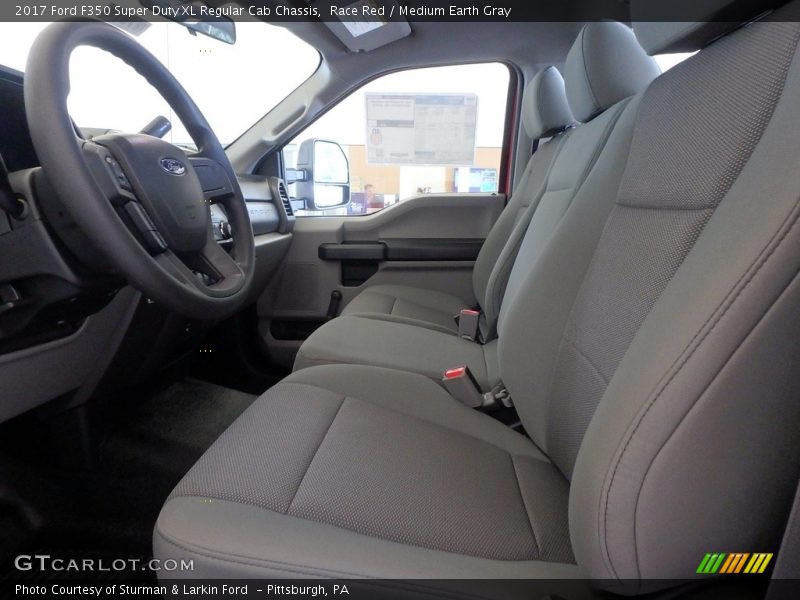 Race Red / Medium Earth Gray 2017 Ford F350 Super Duty XL Regular Cab Chassis