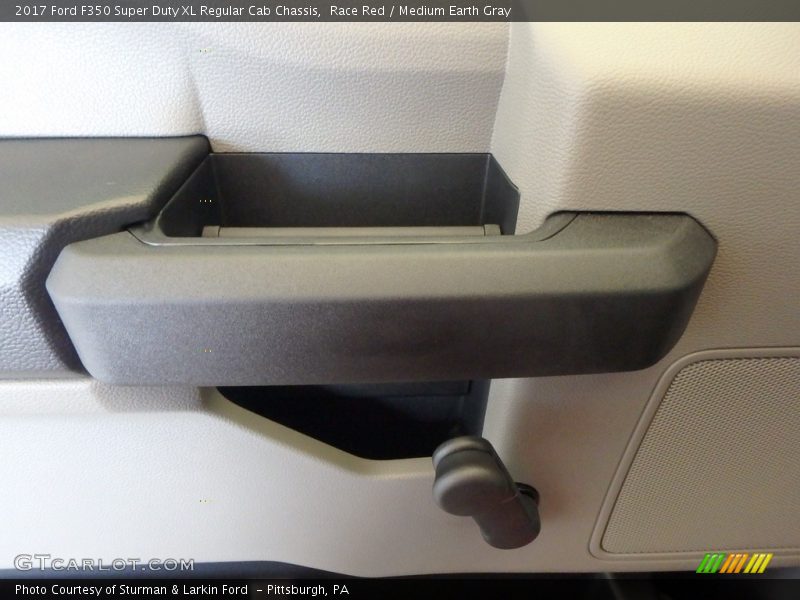 Race Red / Medium Earth Gray 2017 Ford F350 Super Duty XL Regular Cab Chassis