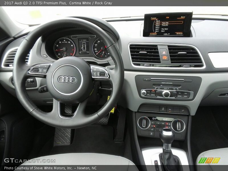 Dashboard of 2017 Q3 2.0 TFSI Premium Plus