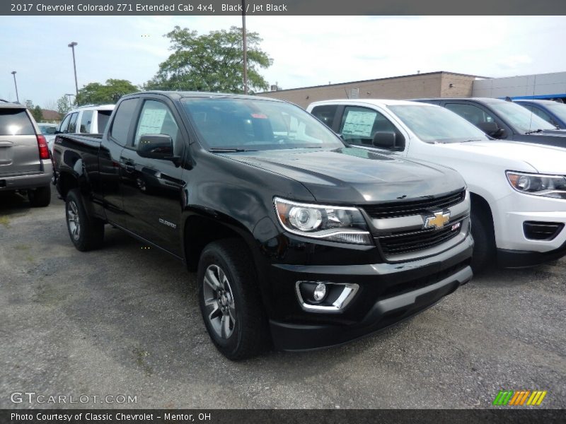 Black / Jet Black 2017 Chevrolet Colorado Z71 Extended Cab 4x4
