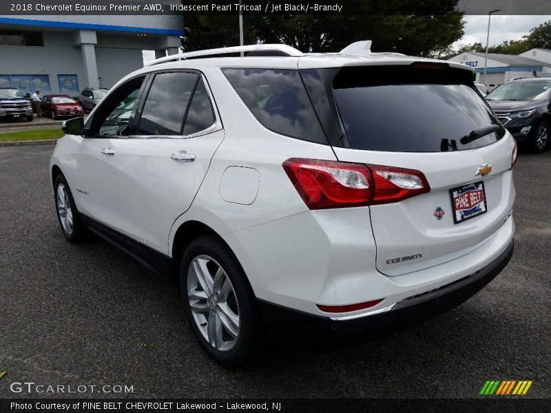 Iridescent Pearl Tricoat / Jet Black/­Brandy 2018 Chevrolet Equinox Premier AWD