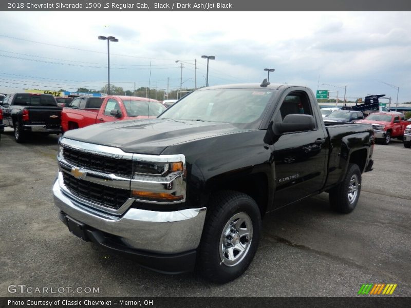 Front 3/4 View of 2018 Silverado 1500 LS Regular Cab