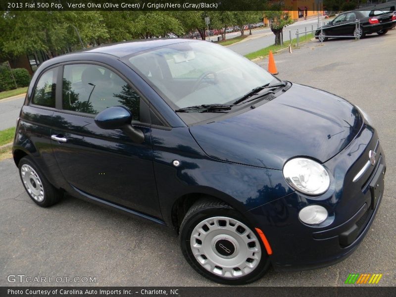 Verde Oliva (Olive Green) / Grigio/Nero (Gray/Black) 2013 Fiat 500 Pop