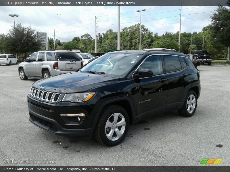 Diamond Black Crystal Pearl / Black/Sandstorm 2018 Jeep Compass Latitude