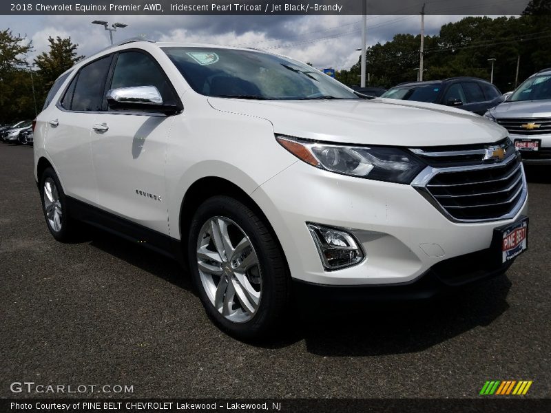 Iridescent Pearl Tricoat / Jet Black/­Brandy 2018 Chevrolet Equinox Premier AWD