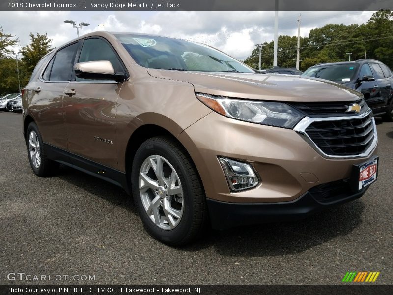 Sandy Ridge Metallic / Jet Black 2018 Chevrolet Equinox LT