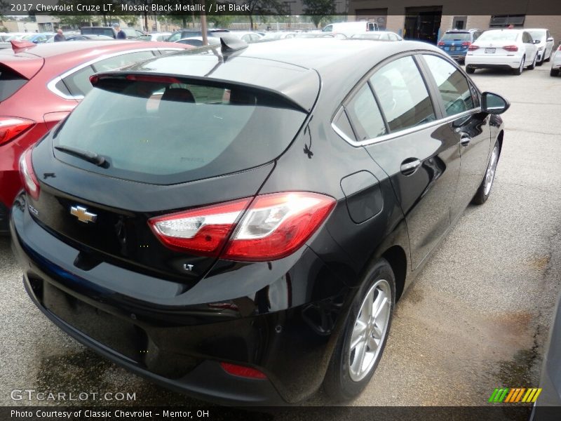 Mosaic Black Metallic / Jet Black 2017 Chevrolet Cruze LT