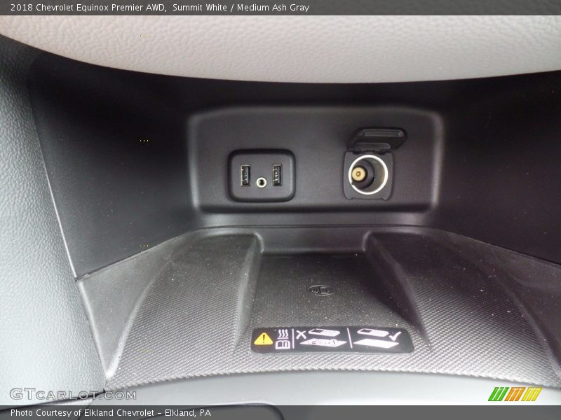 Summit White / Medium Ash Gray 2018 Chevrolet Equinox Premier AWD