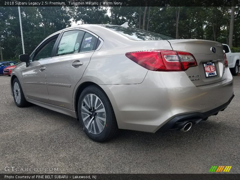 Tungsten Metallic / Warm Ivory 2018 Subaru Legacy 2.5i Premium