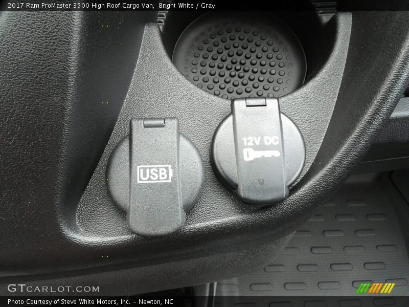 Bright White / Gray 2017 Ram ProMaster 3500 High Roof Cargo Van