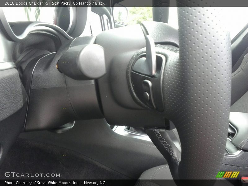 Go Mango / Black 2018 Dodge Charger R/T Scat Pack