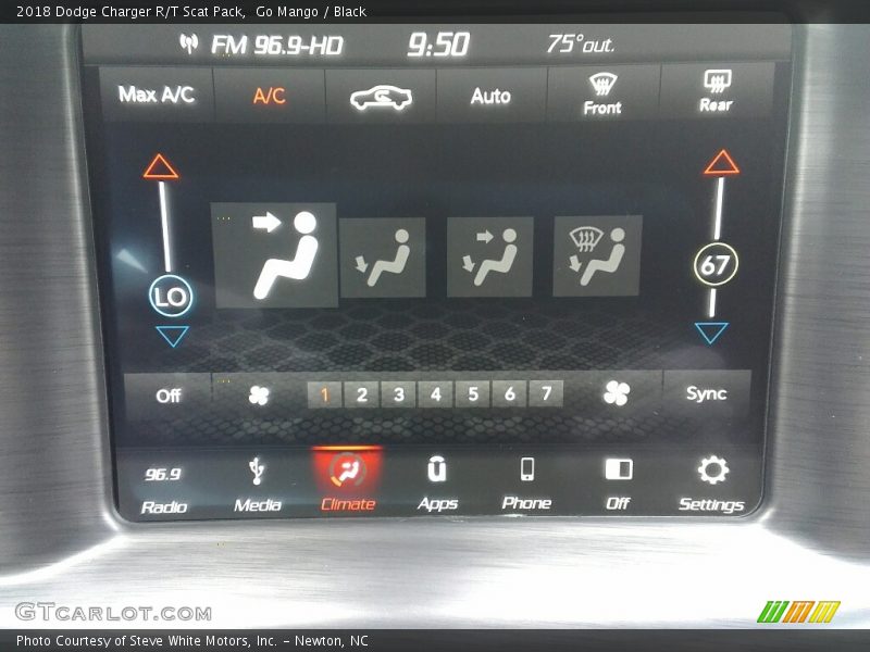 Go Mango / Black 2018 Dodge Charger R/T Scat Pack
