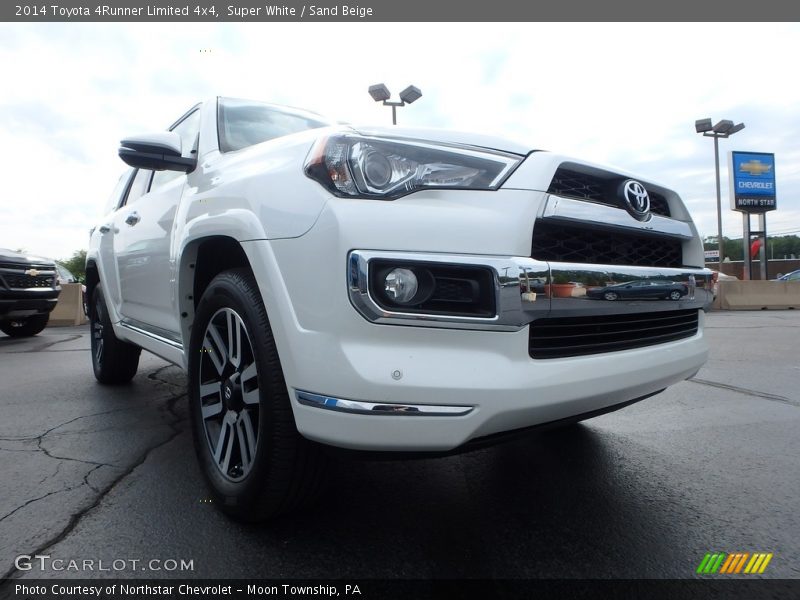 Super White / Sand Beige 2014 Toyota 4Runner Limited 4x4