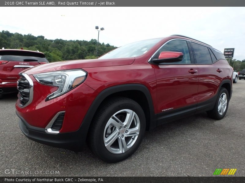 Front 3/4 View of 2018 Terrain SLE AWD