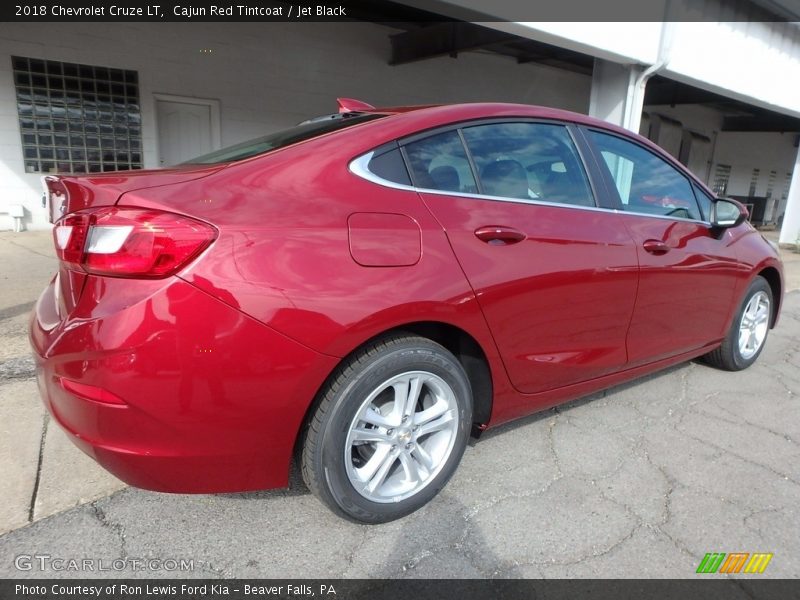 Cajun Red Tintcoat / Jet Black 2018 Chevrolet Cruze LT