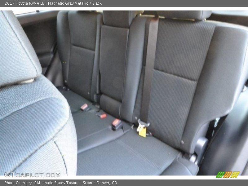Magnetic Gray Metallic / Black 2017 Toyota RAV4 LE