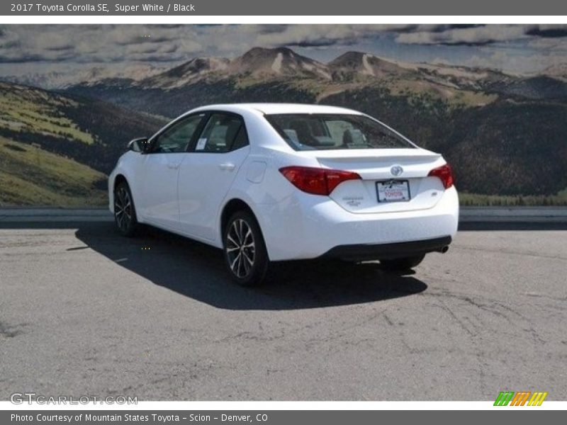 Super White / Black 2017 Toyota Corolla SE