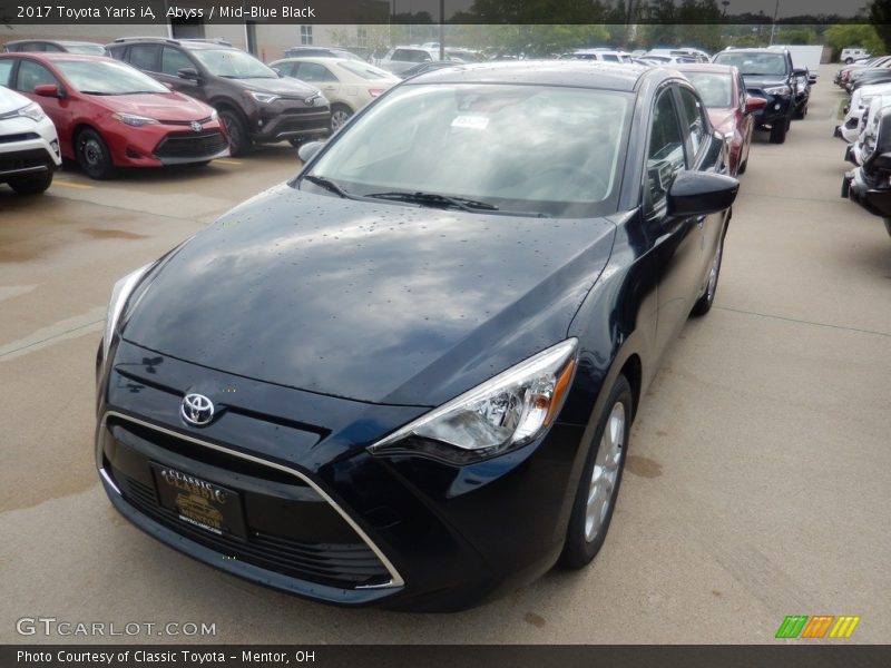 Abyss / Mid-Blue Black 2017 Toyota Yaris iA