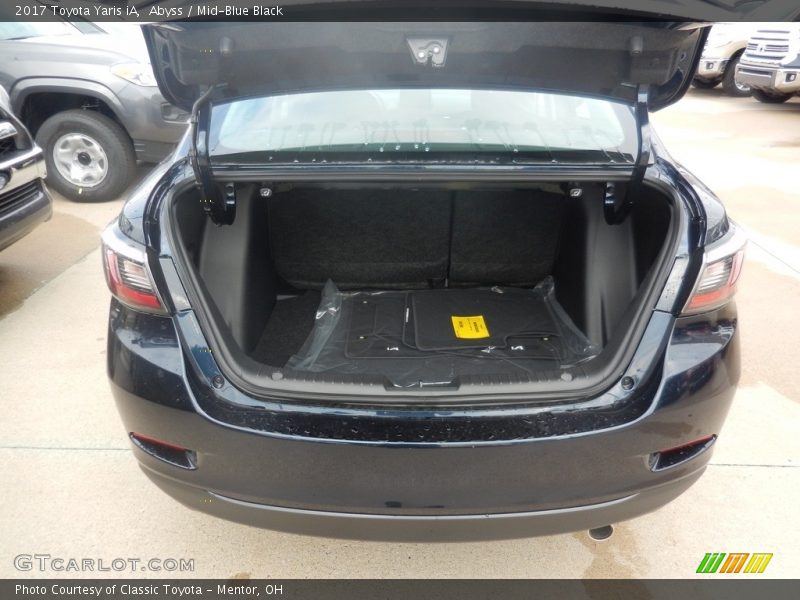 Abyss / Mid-Blue Black 2017 Toyota Yaris iA