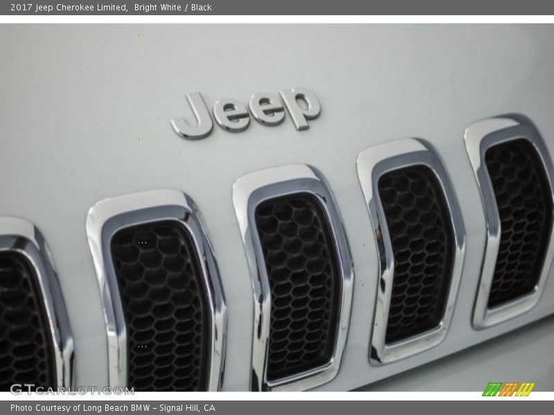 Bright White / Black 2017 Jeep Cherokee Limited