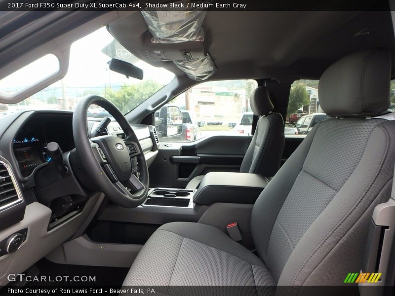 Front Seat of 2017 F350 Super Duty XL SuperCab 4x4