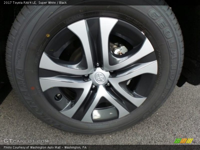 Super White / Black 2017 Toyota RAV4 LE