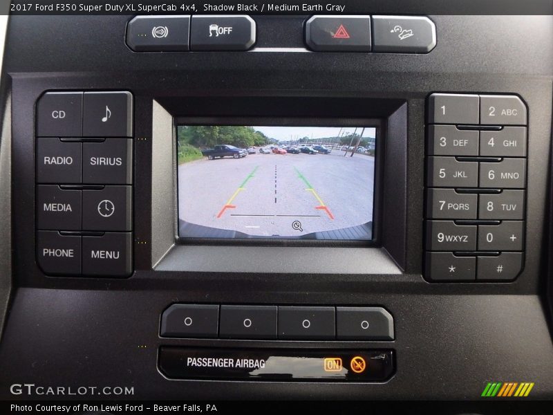 Controls of 2017 F350 Super Duty XL SuperCab 4x4
