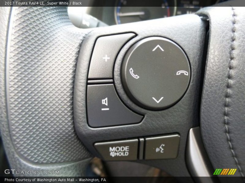Super White / Black 2017 Toyota RAV4 LE