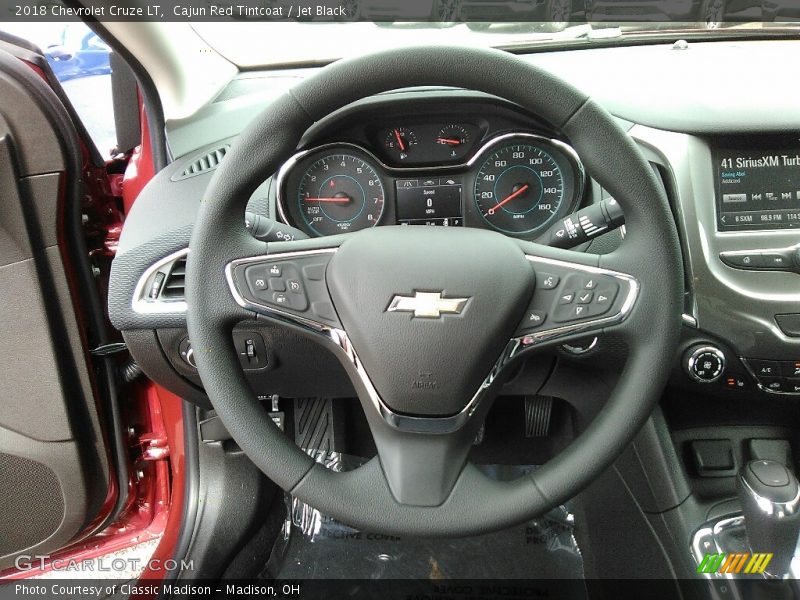 Cajun Red Tintcoat / Jet Black 2018 Chevrolet Cruze LT