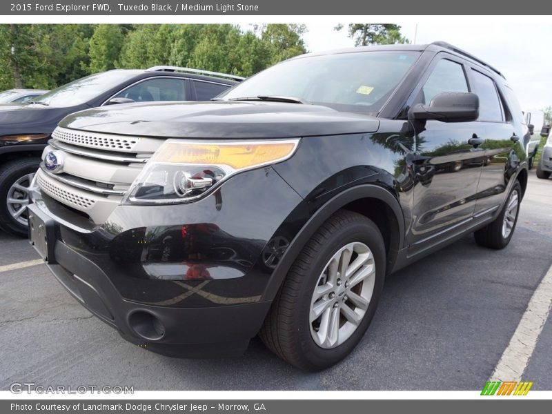 Tuxedo Black / Medium Light Stone 2015 Ford Explorer FWD