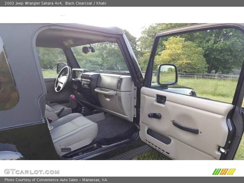 Black Clearcoat / Khaki 2003 Jeep Wrangler Sahara 4x4