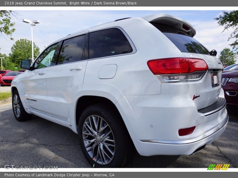 Bright White / Dark Sienna Brown/Black 2018 Jeep Grand Cherokee Summit