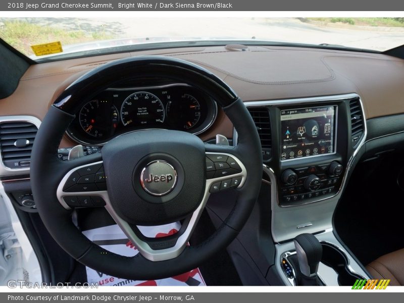 Bright White / Dark Sienna Brown/Black 2018 Jeep Grand Cherokee Summit