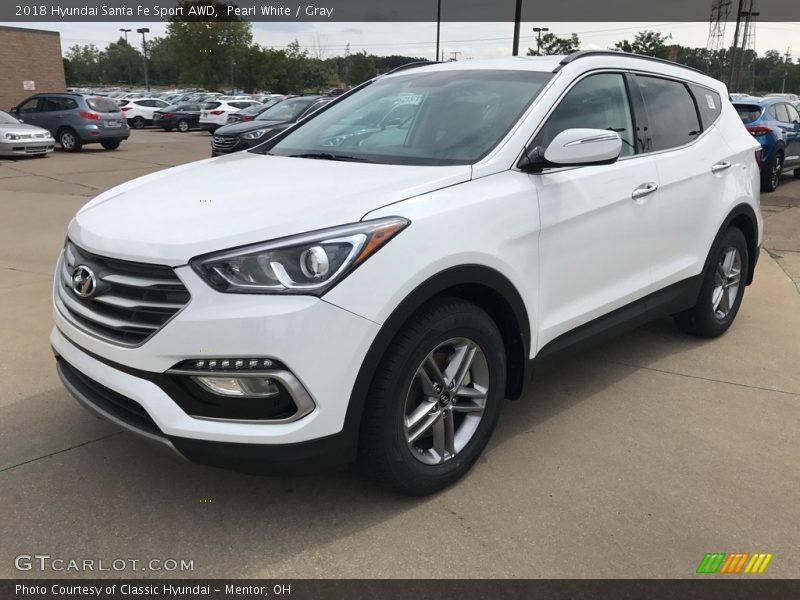 Front 3/4 View of 2018 Santa Fe Sport AWD