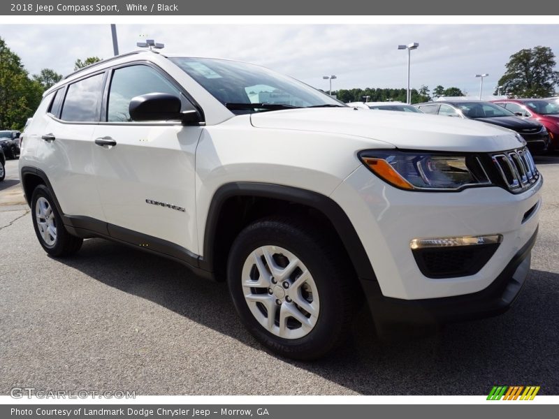 White / Black 2018 Jeep Compass Sport