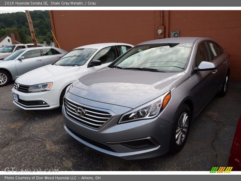 Shale Gray Metallic / Gray 2016 Hyundai Sonata SE