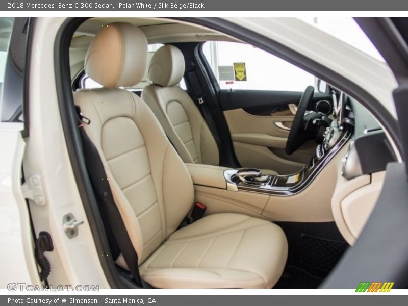 Polar White / Silk Beige/Black 2018 Mercedes-Benz C 300 Sedan