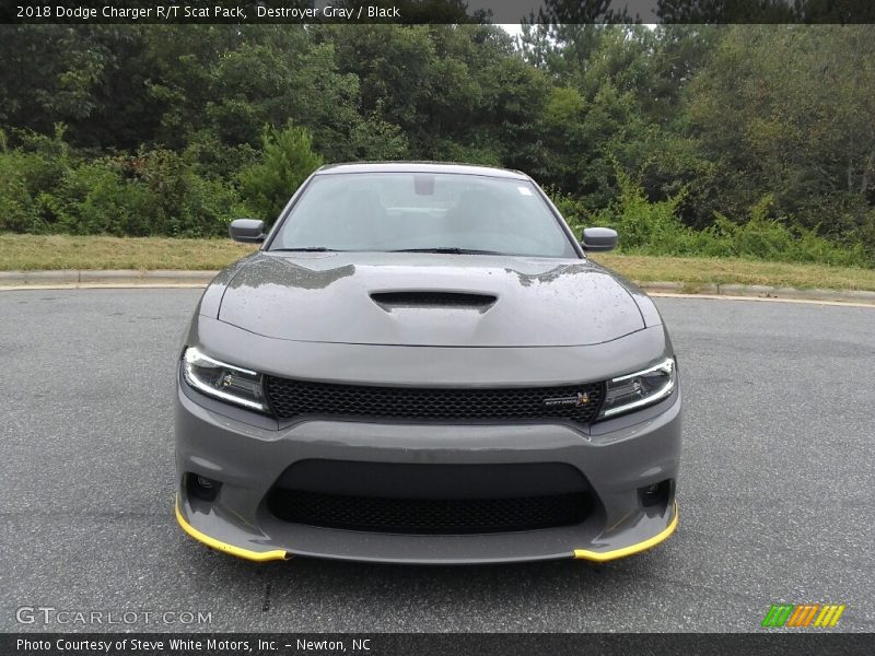 Destroyer Gray / Black 2018 Dodge Charger R/T Scat Pack