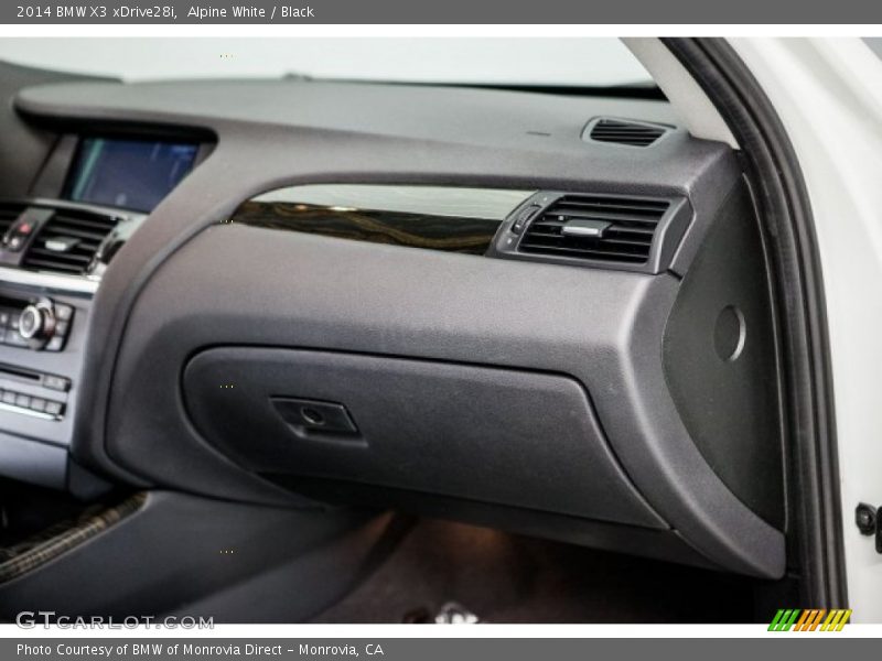 Alpine White / Black 2014 BMW X3 xDrive28i