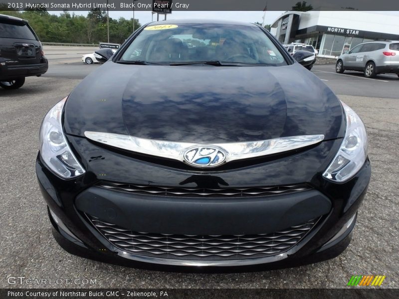 Black Onyx Pearl / Gray 2013 Hyundai Sonata Hybrid Limited