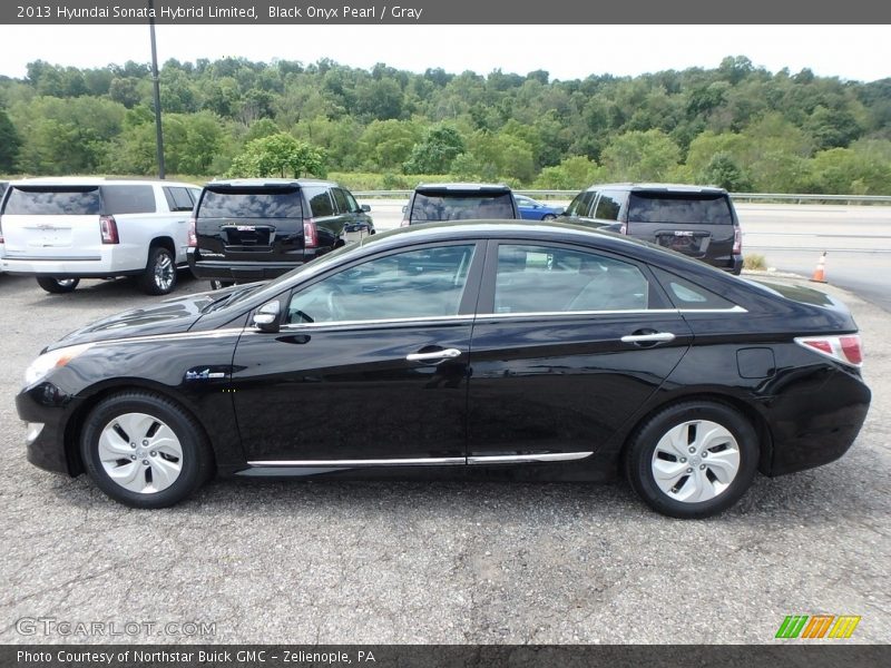 Black Onyx Pearl / Gray 2013 Hyundai Sonata Hybrid Limited
