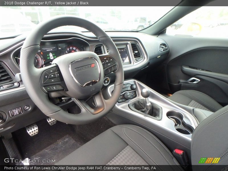  2018 Challenger R/T Black Interior