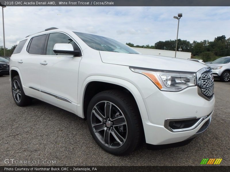 Front 3/4 View of 2018 Acadia Denali AWD