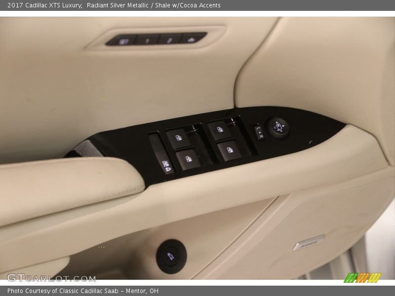 Radiant Silver Metallic / Shale w/Cocoa Accents 2017 Cadillac XTS Luxury