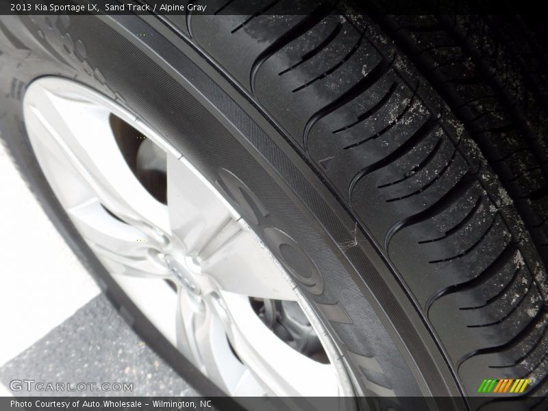 Sand Track / Alpine Gray 2013 Kia Sportage LX