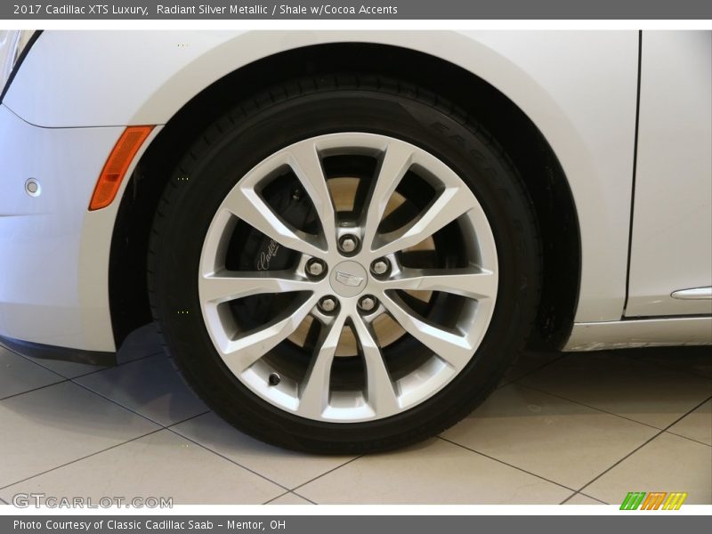 Radiant Silver Metallic / Shale w/Cocoa Accents 2017 Cadillac XTS Luxury